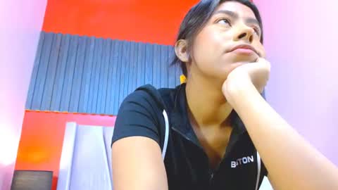 Veronica Robles online show from 07/10/26, 06:10