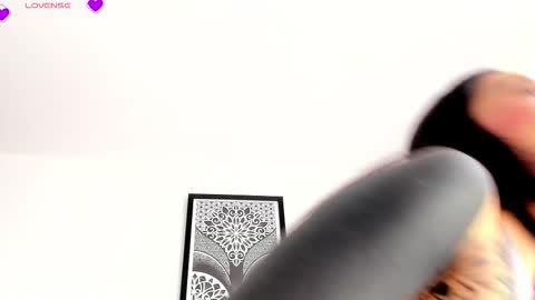 Snapshot of veronicatonu chatting on 09/29/25, 07:19 VeronicaTonu online show from 09/29/25, 07:19