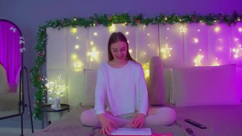 Veronica online show from 12/02/25, 06:19