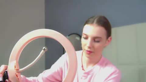 Veronica online show from 06/05/26, 06:35