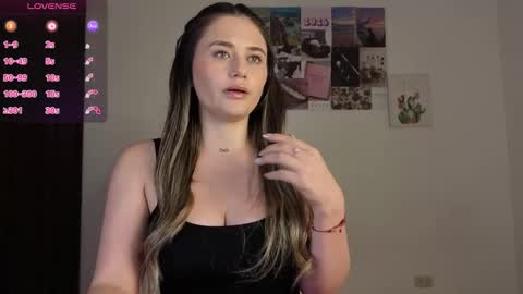 Snapshot of veronika__winslow_ chatting on 03/01/26, 03:41 Vero online show from 03/01/26, 03:41