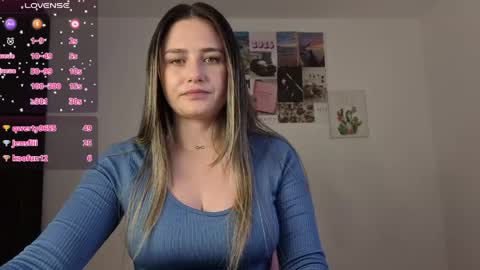 Snapshot of veronika__winslow_ chatting on 04/04/26, 07:50 Vero online show from 04/04/26, 07:50