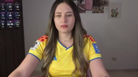 Snapshot of veronika__winslow_ chatting on 07/04/26, 07:14 Vero online show from 07/04/26, 07:14