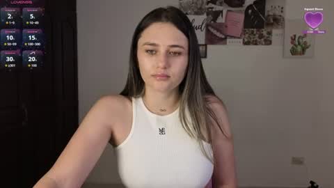 Snapshot of veronika__winslow_ chatting on 07/17/26, 06:09 Vero online show from 07/17/26, 06:09