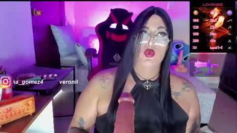 Snapshot of veronika_foxter chatting on 06/27/26, 04:12 veronika gomez ind online show from 06/27/26, 04:12