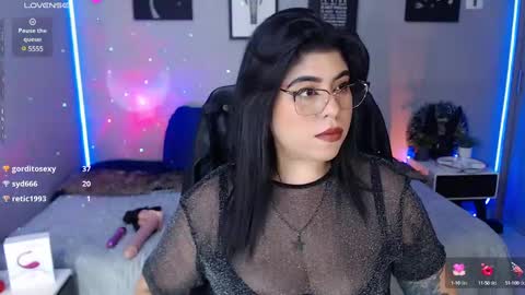 Miss Veronika online show from 12/29/24, 08:15