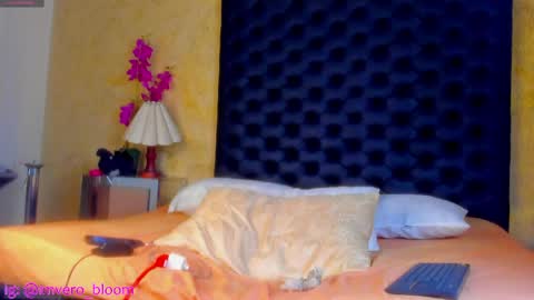 Snapshot of veronikabloom_ chatting on 04/10/26, 07:57 Veronika online show from 04/10/26, 07:57