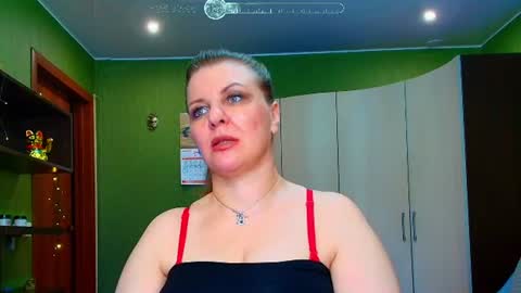 VeronikawGold online show from 06/12/26, 03:11