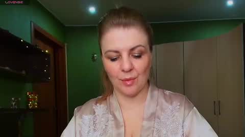 VeronikawGold online show from 07/28/26, 09:03