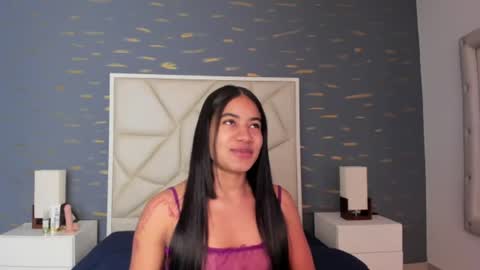  Vero - Your Girl  online show from 06/17/26, 11:34