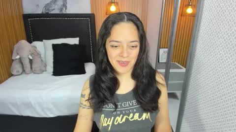 VEROS online show from 09/26/25, 02:15