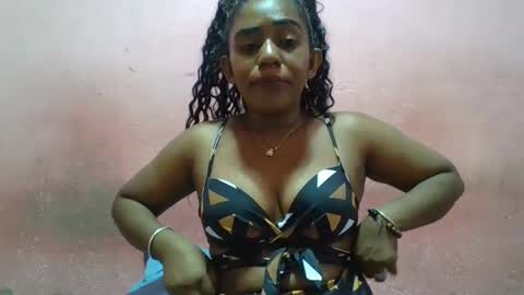 verronique1511 online show from 02/01/25, 01:51