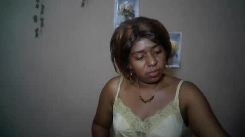 verronique1511 online show from 04/28/26, 04:06
