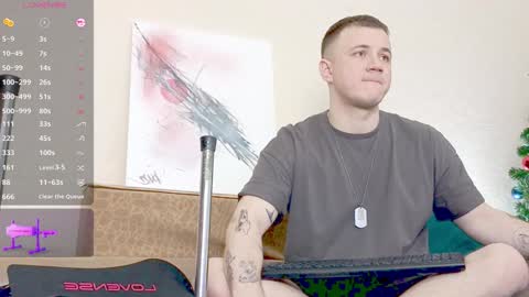 Snapshot of vers_gay chatting on 12/22/24, 12:27 Ethan online show from 12/22/24, 12:27