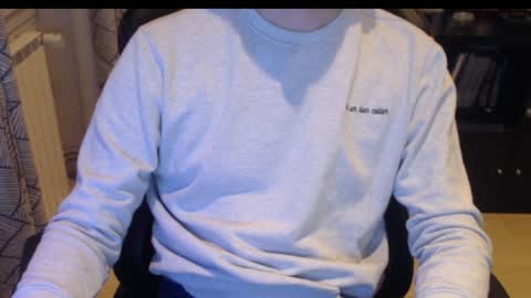 Snapshot of verto159753 chatting on 01/06/25, 05:06 verto159753 online show from 01/06/25, 05:06