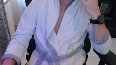 Snapshot of verto159753 chatting on 01/14/25, 04:08 verto159753 online show from 01/14/25, 04:08