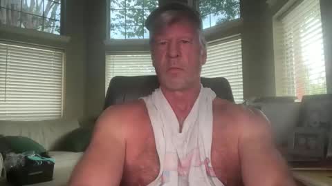 Snapshot of vervalas1 chatting on 06/08/26, 12:05 Vervalas online show from 06/08/26, 12:05
