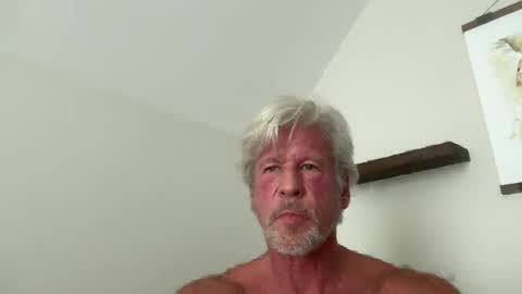 Snapshot of vervalas1 chatting on 07/03/26, 10:49 Vervalas online show from 07/03/26, 10:49