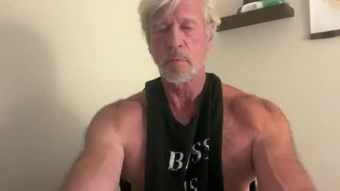 Snapshot of vervalas1 chatting on 07/05/26, 02:29 Vervalas online show from 07/05/26, 02:29