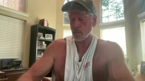 Snapshot of vervalas1 chatting on 07/18/26, 10:02 Vervalas online show from 07/18/26, 10:02