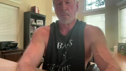 Snapshot of vervalas1 chatting on 07/19/26, 08:12 Vervalas online show from 07/19/26, 08:12