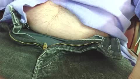 Snapshot of verylittletiny chatting on 09/20/25, 05:52 Erik online show from 09/20/25, 05:52