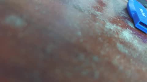 Snapshot of verylittletiny chatting on 09/23/25, 06:27 Erik online show from 09/23/25, 06:27