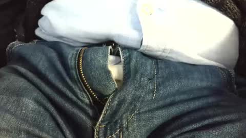 Erik online show from 12/03/25, 08:56