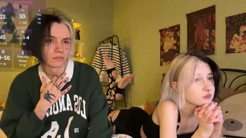 Snapshot of veryraretwins chatting on 10/03/25, 11:13 veryraretwins online show from 10/03/25, 11:13