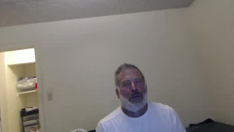 Snapshot of veryveryhairmanindenver chatting on 12/05/24, 12:52 hairy man online show from 12/05/24, 12:52