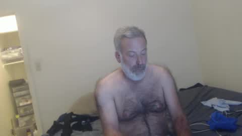 Snapshot of veryveryhairmanindenver chatting on 12/16/24, 12:48 hairy man online show from 12/16/24, 12:48