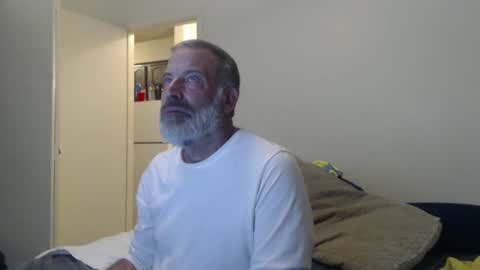 Snapshot of veryveryhairmanindenver chatting on 01/16/25, 12:55 hairy man online show from 01/16/25, 12:55