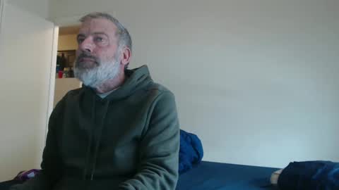 Snapshot of veryveryhairmanindenver chatting on 02/15/25, 09:37 hairy man online show from 02/15/25, 09:37