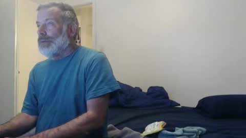 Snapshot of veryveryhairmanindenver chatting on 02/26/25, 01:11 hairy man online show from 02/26/25, 01:11