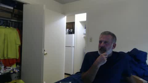 Snapshot of veryveryhairmanindenver chatting on 09/08/25, 11:59 hairy man online show from 09/08/25, 11:59