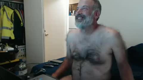 hairy man online show from 10/11/25, 11:58