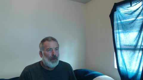 Snapshot of veryveryhairmanindenver chatting on 06/03/26, 11:54 hairy man online show from 06/03/26, 11:54