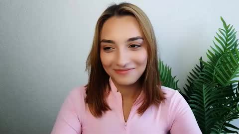 Snapshot of veryveryshygirl chatting on 09/22/25, 11:12 Ana online show from 09/22/25, 11:12