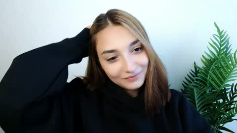 Snapshot of veryveryshygirl chatting on 09/25/25, 11:14 Ana online show from 09/25/25, 11:14