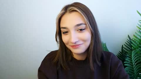 Snapshot of veryveryshygirl chatting on 10/28/25, 11:14 Ana online show from 10/28/25, 11:14