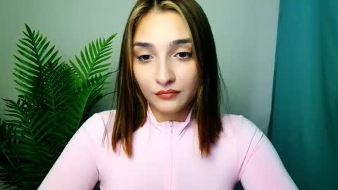 Snapshot of veryveryshygirl chatting on 11/14/25, 01:54 Ana online show from 11/14/25, 01:54