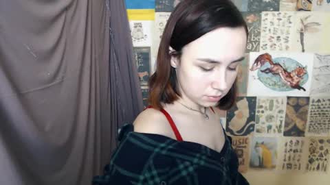 veryveryvery_shy online show from 02/05/25, 09:46
