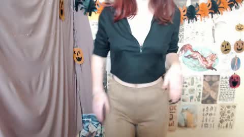 veryveryvery_shy online show from 10/08/25, 05:16