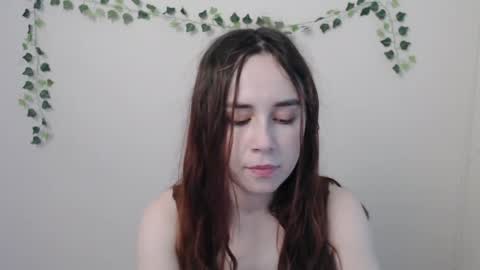 veryveryvery_shy online show from 05/13/26, 05:38