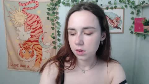 veryveryvery_shy online show from 05/30/26, 05:37