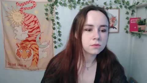 veryveryvery_shy online show from 06/09/26, 05:30