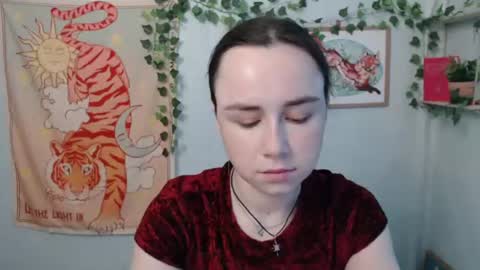 veryveryvery_shy online show from 06/25/26, 05:34
