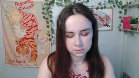 veryveryvery_shy online show from 06/27/26, 05:45