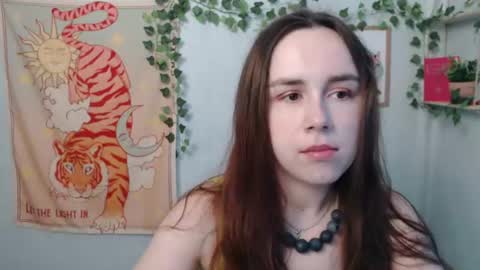 veryveryvery_shy online show from 06/30/26, 05:41