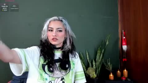natalia gomez online show from 06/30/26, 12:22